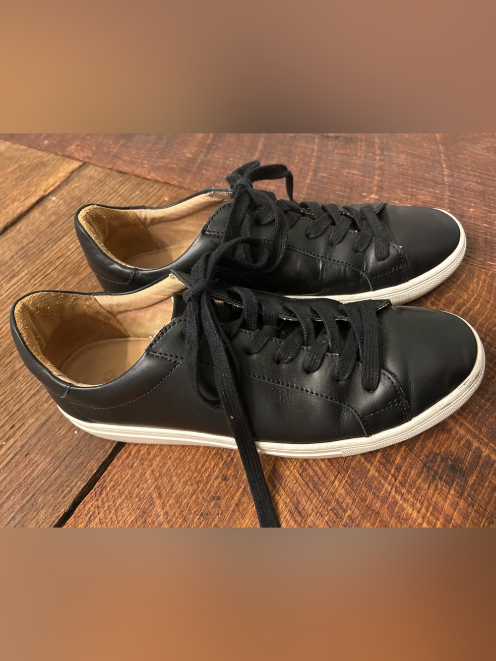 Quince 100% Leather Everyday Sneaker Black Low Top Minimalist Shoes Size 9